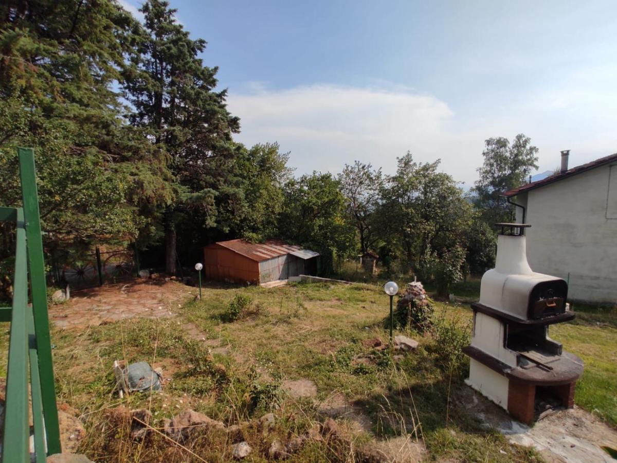 Appartamento Con Giardino Privato. Rubiana エクステリア 写真